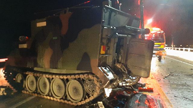 突發(fā)！美軍裝甲車(chē)與韓國(guó)私家車(chē)相撞：4名平民死亡（圖）(圖3)